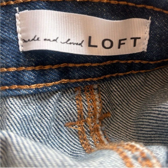 ⭐️ NEW LOFT Dark Blue Denim Skirt with Button Detail Size 12 Womens - Picture 4 of 6